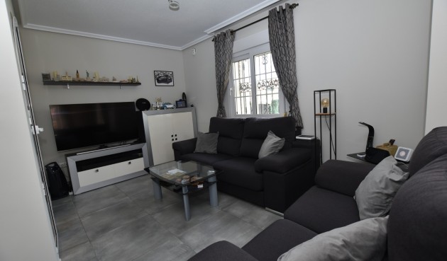 Resale - Villa -
Orihuela Costa - Costa Blanca