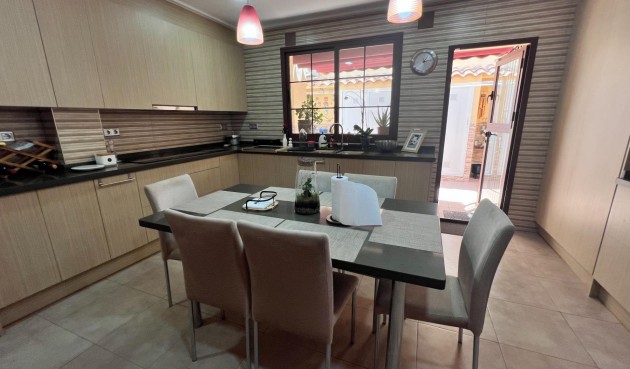 Resale - Town House -
Torrevieja - Los Balcones - Los Altos del Edén
