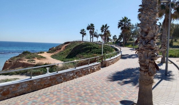 Resale - Penthouse -
Pilar de la Horadada - Pueblo Latino
