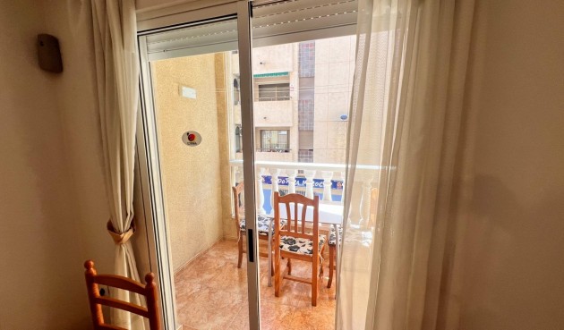 Resale - Apartment -
Torrevieja - PARQUE DE LAS NACIONES