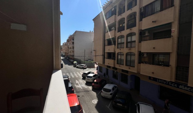Resale - Apartment -
Torrevieja - PARQUE DE LAS NACIONES