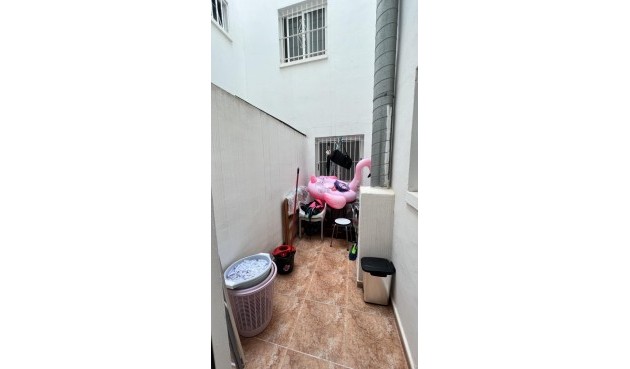 Resale - Apartment -
Torrevieja - PARQUE DE LAS NACIONES