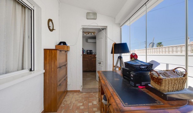 Resale - Villa -
San Fulgencio - La Marina
