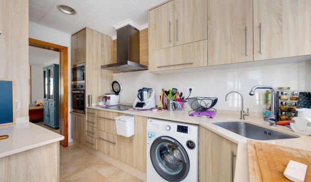 Resale - Villa -
San Fulgencio - La Marina