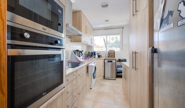 Resale - Villa -
San Fulgencio - La Marina