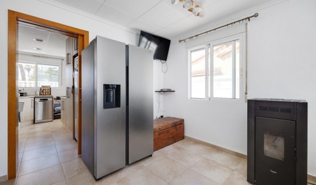 Resale - Villa -
San Fulgencio - La Marina