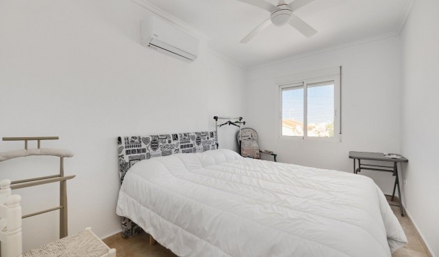 Resale - Villa -
San Fulgencio - La Marina