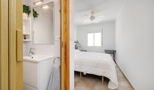 Resale - Villa -
San Fulgencio - La Marina