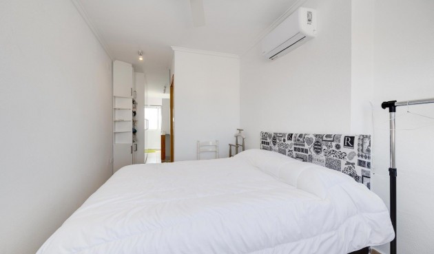 Resale - Villa -
San Fulgencio - La Marina