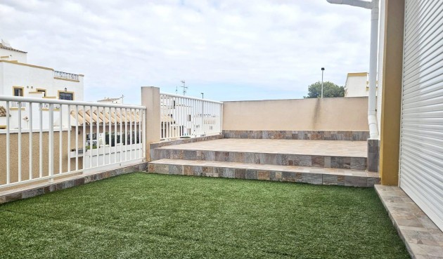 Resale - Town House -
Orihuela Costa - Los Almendros-la Florida
