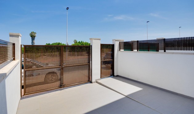 Resale - Town House -
Torrevieja - Los Balcones