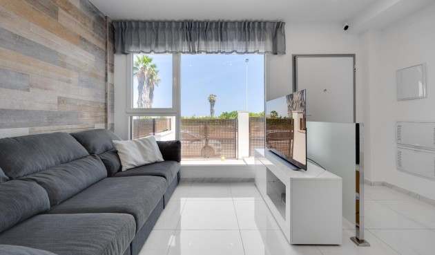 Resale - Town House -
Torrevieja - Los Balcones