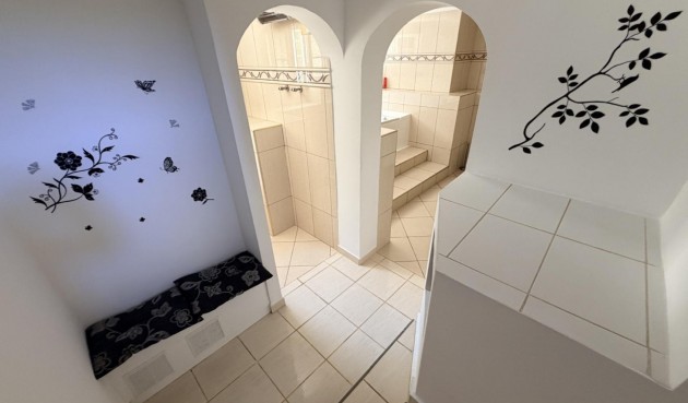 Resale - Villa -
Torrevieja - Costa Blanca
