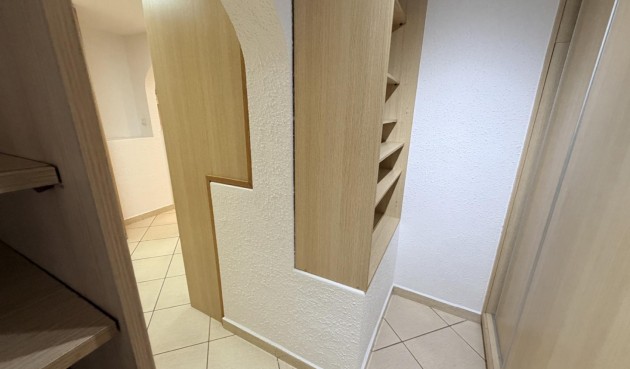 Resale - Villa -
Torrevieja - Costa Blanca