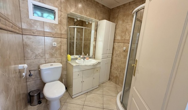 Resale - Villa -
Torrevieja - Costa Blanca