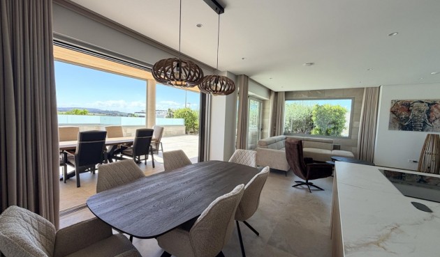 Resale - Villa -
Benijofar - Costa Blanca