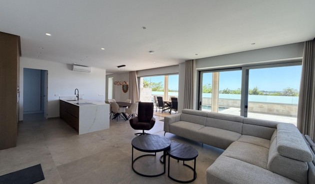 Resale - Villa -
Benijofar - Costa Blanca