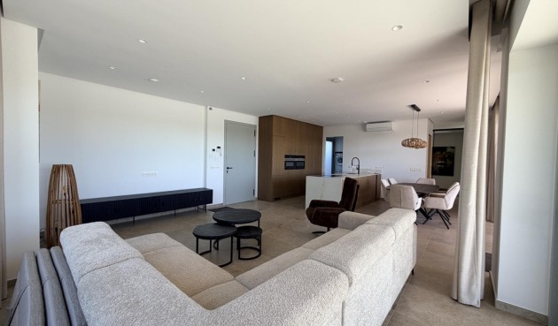 Resale - Villa -
Benijofar - Costa Blanca