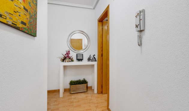 Resale - Apartment -
Torrevieja - Costa Blanca