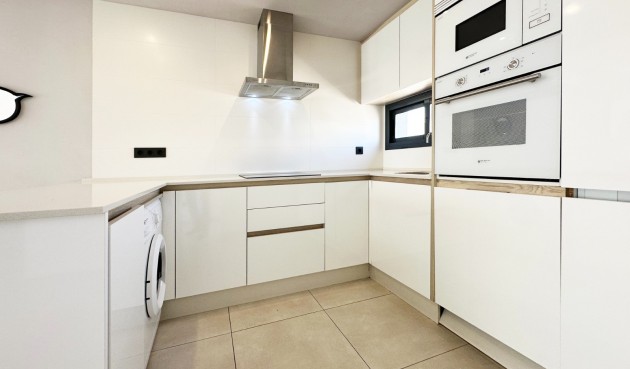 Resale - Apartment -
Guardamar del Segura - Costa Blanca