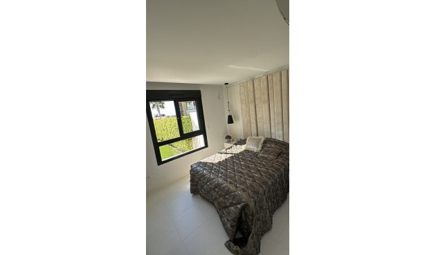 Resale - Duplex -
Orihuela Costa - Costa Blanca