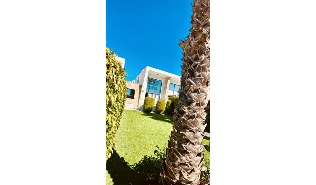 Resale - Duplex -
Orihuela Costa - Costa Blanca