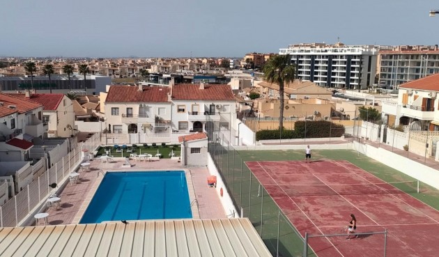 Resale - Town House -
Torrevieja - Sector 25