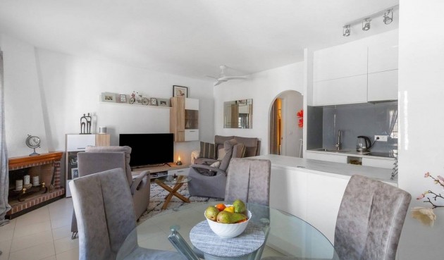 Resale - Villa -
Torrevieja - La Mata