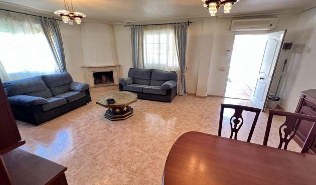 Resale - Semi Detached -
Torrevieja - aguas nuevas