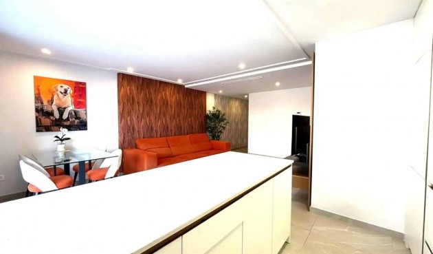 Resale - Penthouse -
Torrevieja - Las Piscinas Naturales