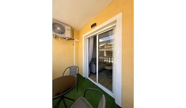 Resale - Apartment -
Torrevieja - Playa del Cura