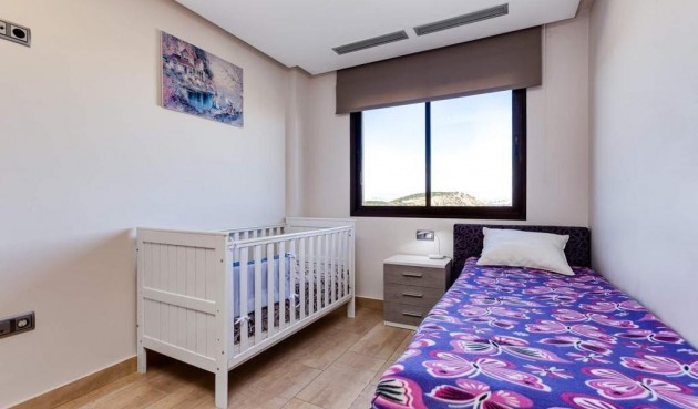 Resale - Apartment -
Guardamar del Segura - Los Secanos