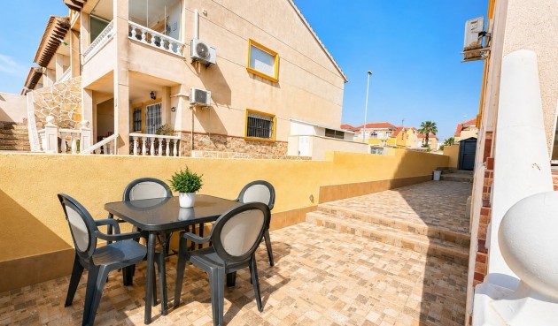 Resale - Apartment -
Cabo Roig - Costa Blanca