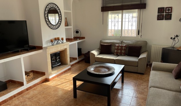 Resale - Villa -
Camposol - Inland