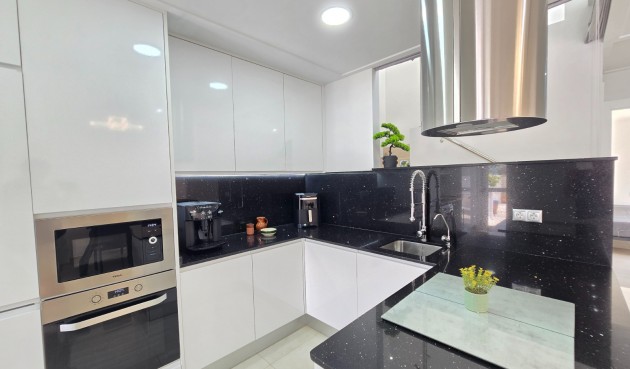 Resale - Villa -
Ciudad Quesada - Costa Blanca