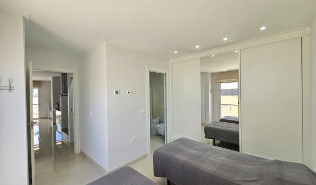Resale - Villa -
Ciudad Quesada - Costa Blanca
