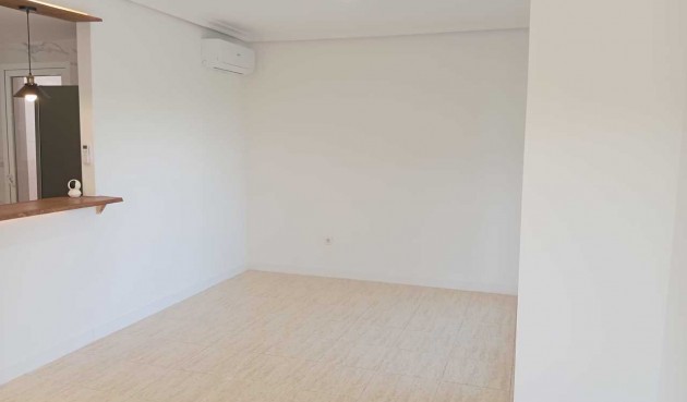 Resale - Town House -
Mil Palmeras - Costa Blanca