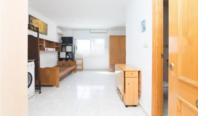 Resale - Apartment -
El Altet - Balsares