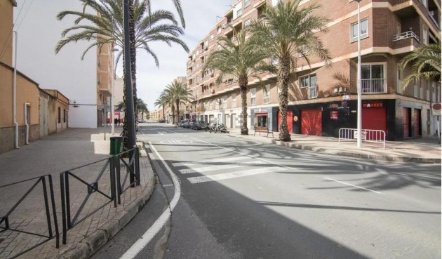 Resale - Apartment -
El Altet - Balsares