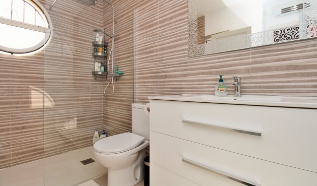 Resale - Town House -
Villamartin - Costa Blanca