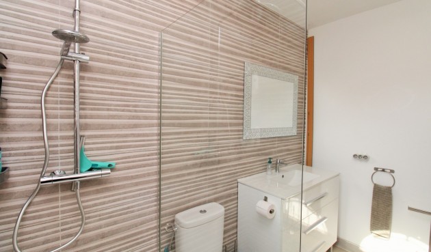 Resale - Town House -
Villamartin - Costa Blanca