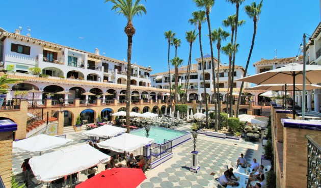 Resale - Town House -
Villamartin - Costa Blanca