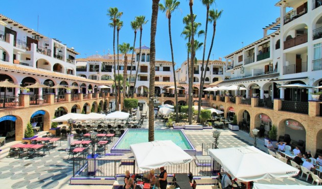 Resale - Town House -
Villamartin - Costa Blanca