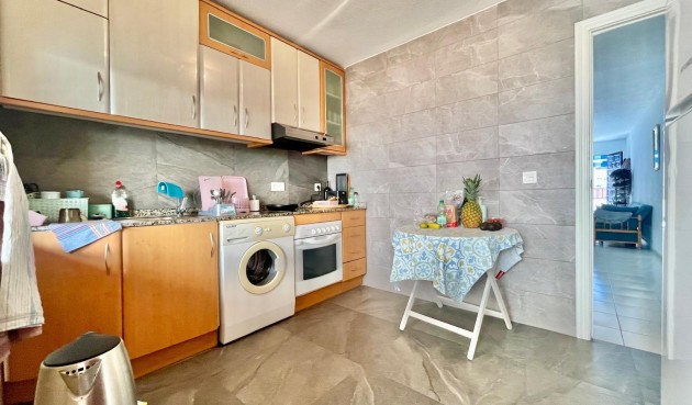 Resale - Apartment -
Torrevieja - Playa de los Locos