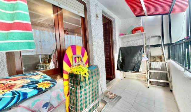 Resale - Apartment -
Torrevieja - Playa de los Locos