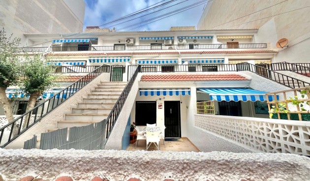 Resale - Apartment -
Torrevieja - Playa de los Locos