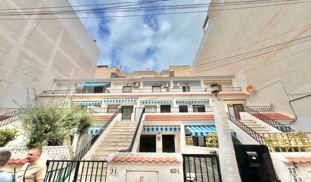 Resale - Apartment -
Torrevieja - Playa de los Locos