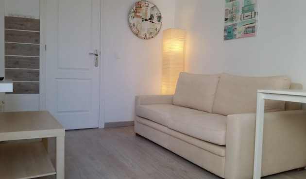 Resale - Apartment -
Torrevieja - Playa del Cura