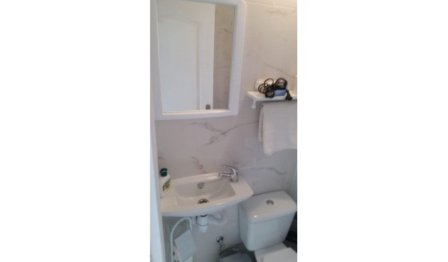 Resale - Apartment -
Torrevieja - Playa del Cura