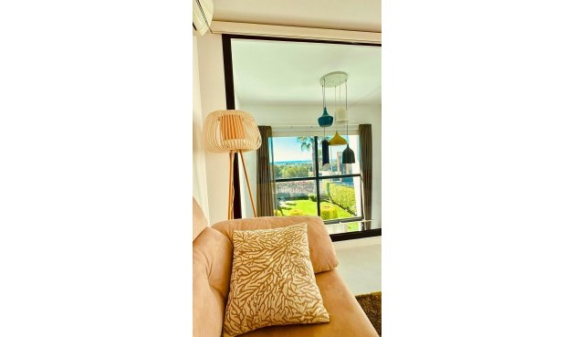 Resale - Town House -
Orihuela Costa - Villamartín